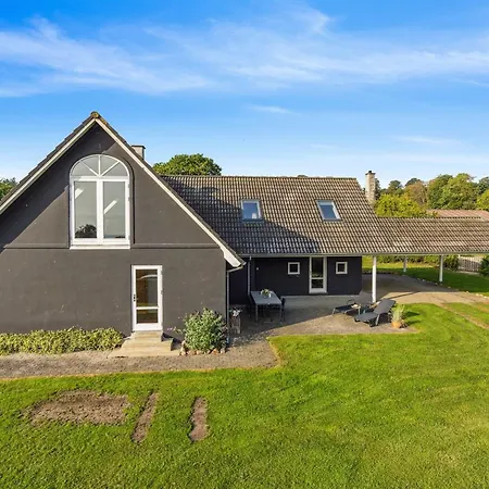 Hébergement de vacances Cajsa - 200m From The Sea By Interhome Sjolund