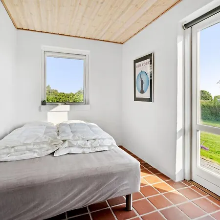 Cajsa - 200m From The Sea By Interhome Feriehus Sjolund